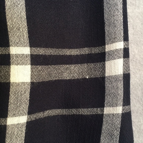 Lucky Brand Soft Cool Woven Lagan Look Shacket with Long Sleeves - Picture 10 of 16